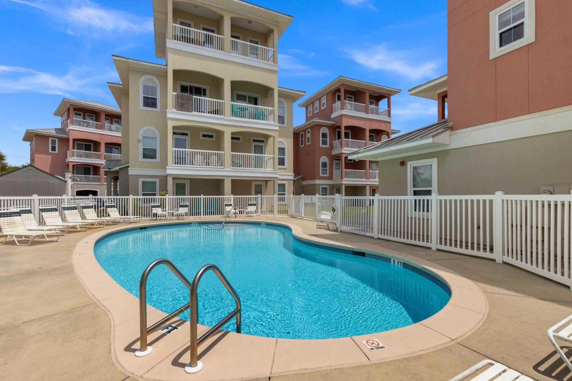 Holiday home 22460 Front Rd - Sunshine House Panama City Beach